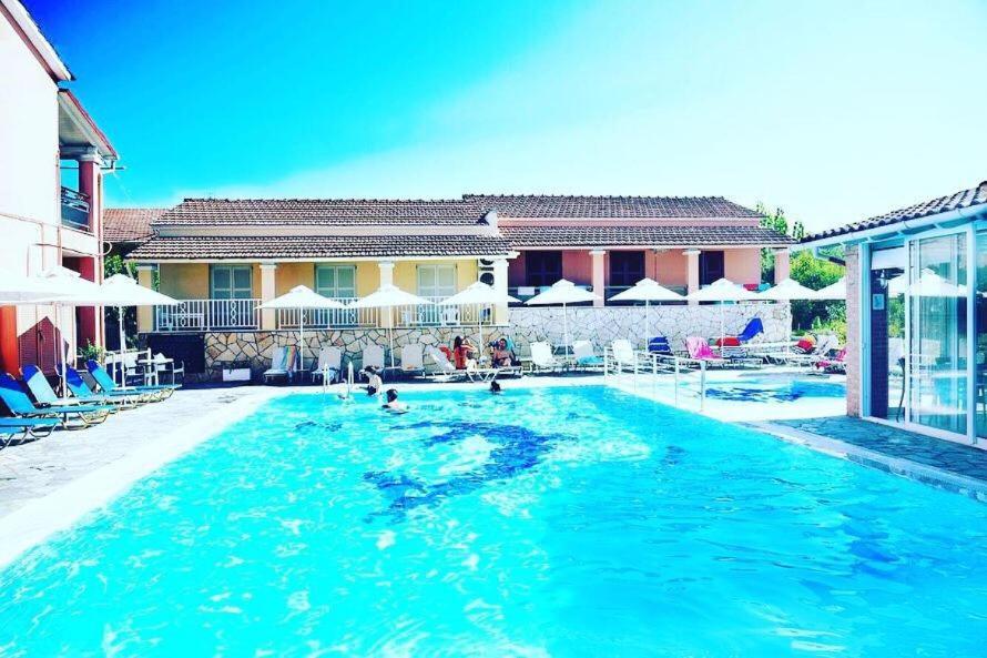 Nikoleta's Corfu Appartement *